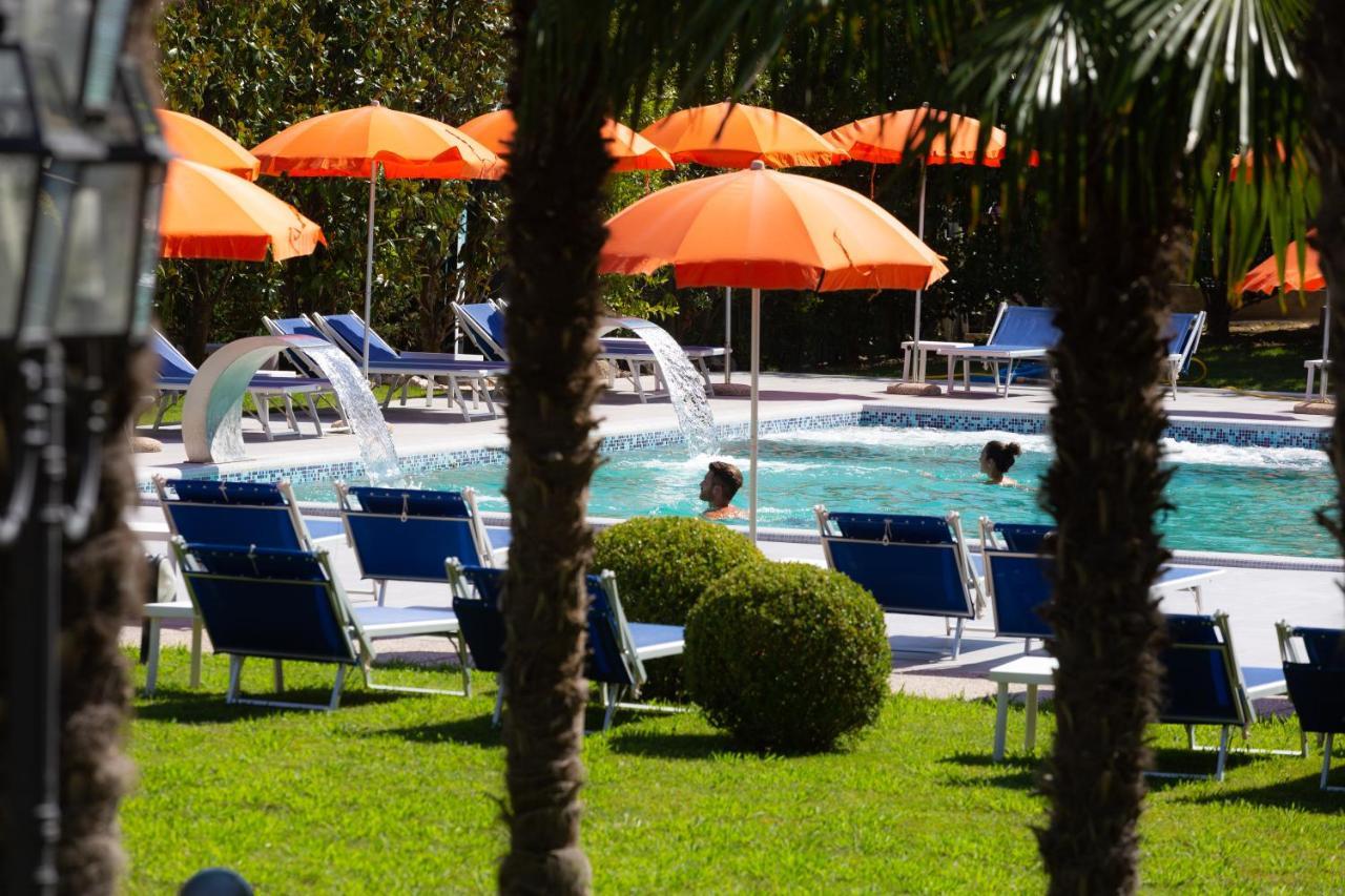 Hotel Savoia Thermae&Spa Abano Terme Esterno foto
